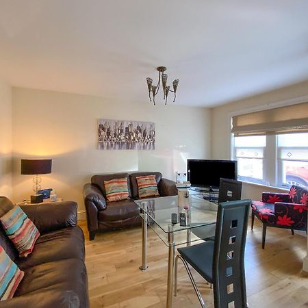 Largs Brisbane Cottage מראה חיצוני תמונה
